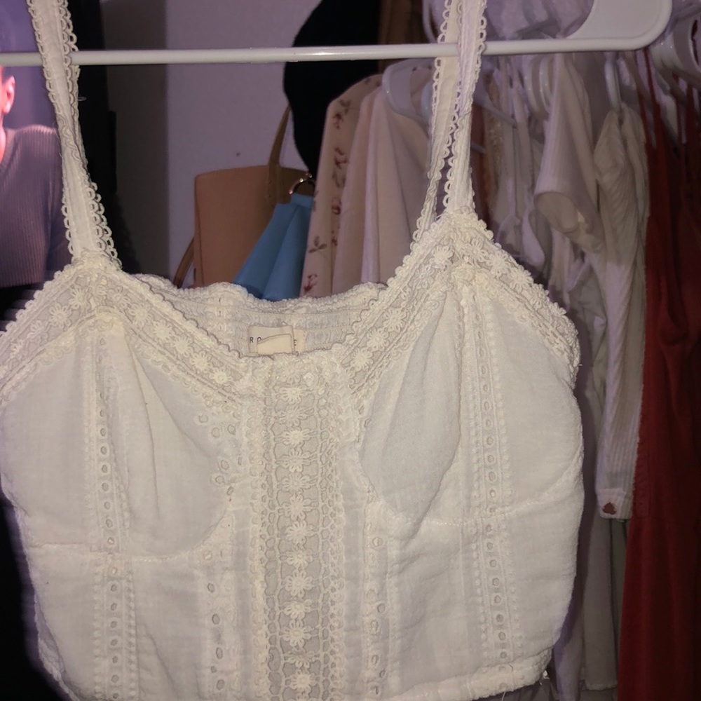 lace crop top.